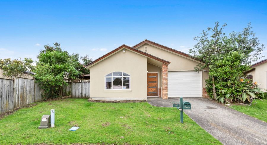  at 19 Ironstone Place, Randwick Park, Auckland