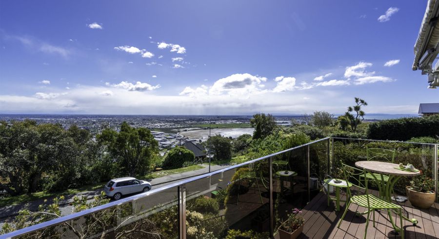  at 234 Cannon Hill Crescent, Mount Pleasant, Christchurch