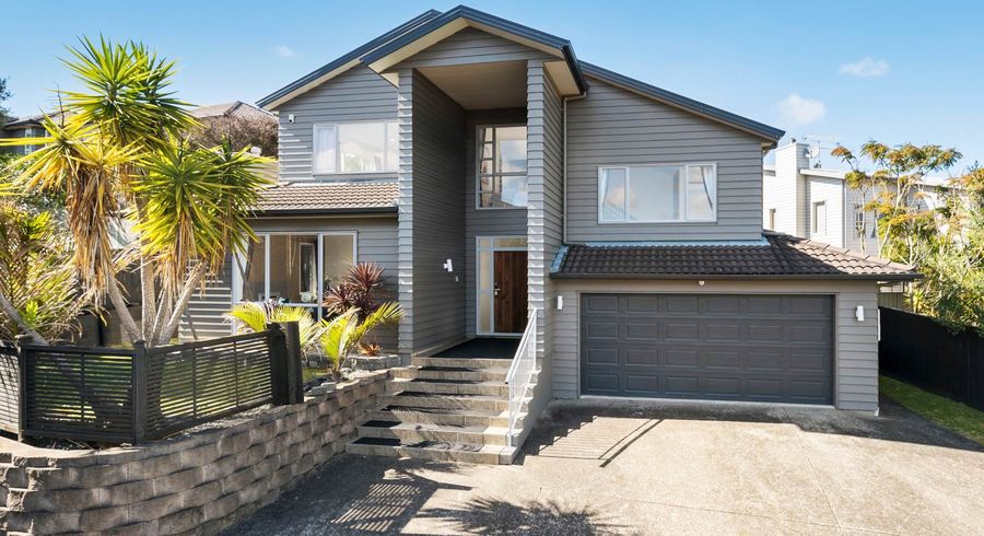  at 9 Oak Manor Drive, Albany, Auckland