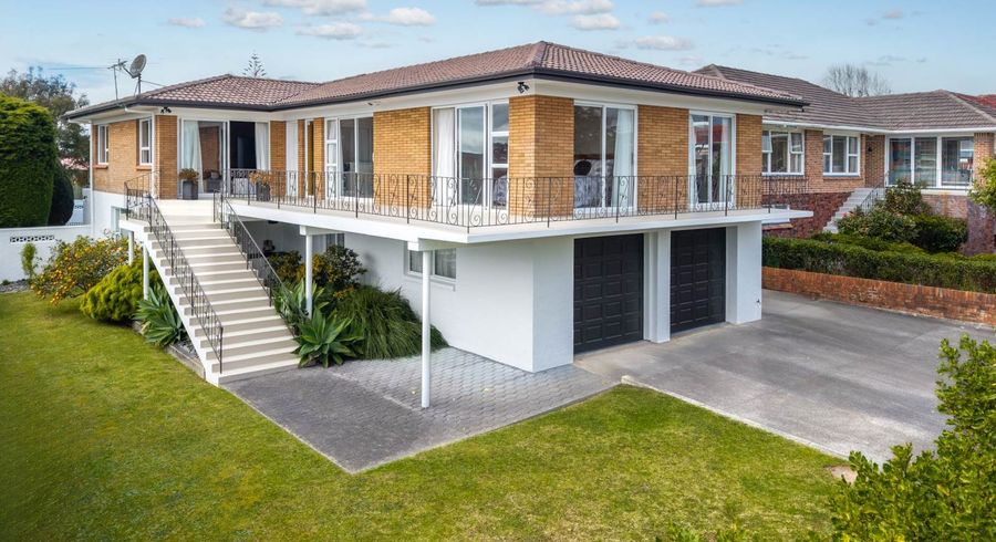  at 12 Letterkenny Place, Blockhouse Bay, Auckland City, Auckland