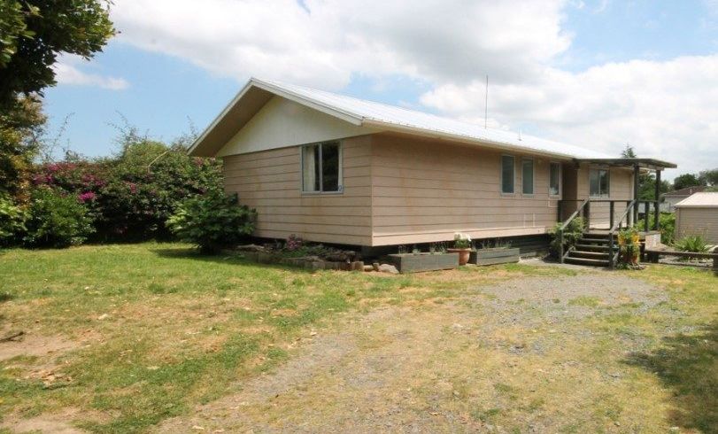  at 4 Dulcie Place, Red Hill, Papakura