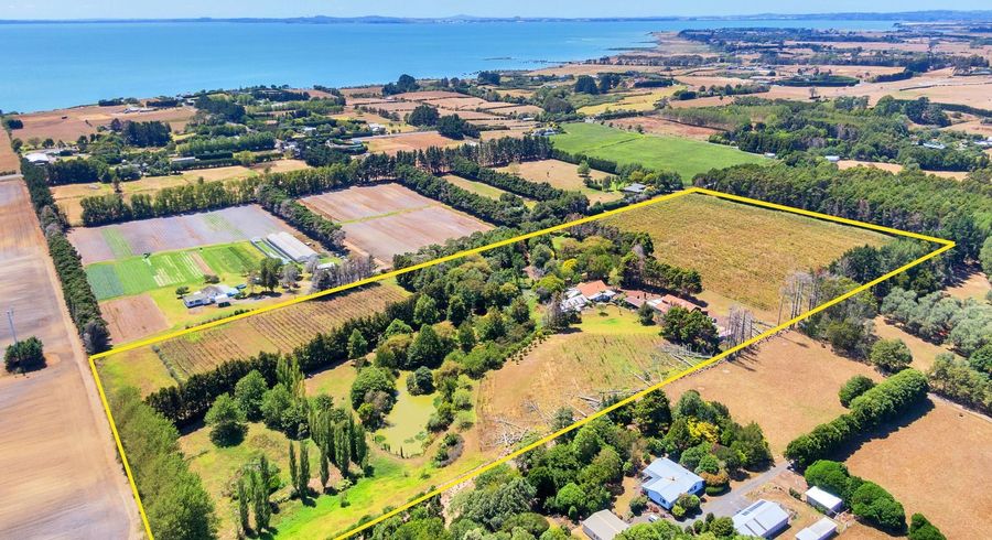 at 35C Wallace Drive, Clarks Beach, Franklin, Auckland