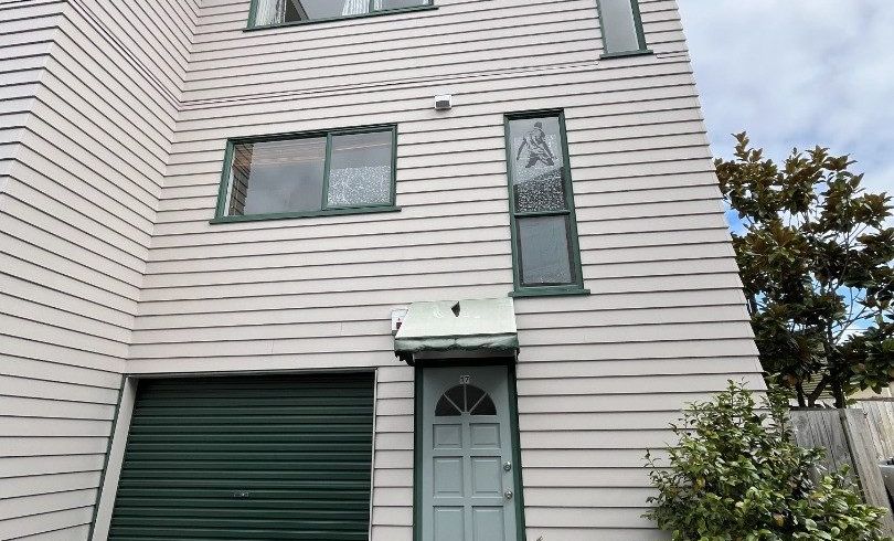  at 17/1 Briar Way , New Lynn, Waitakere City, Auckland