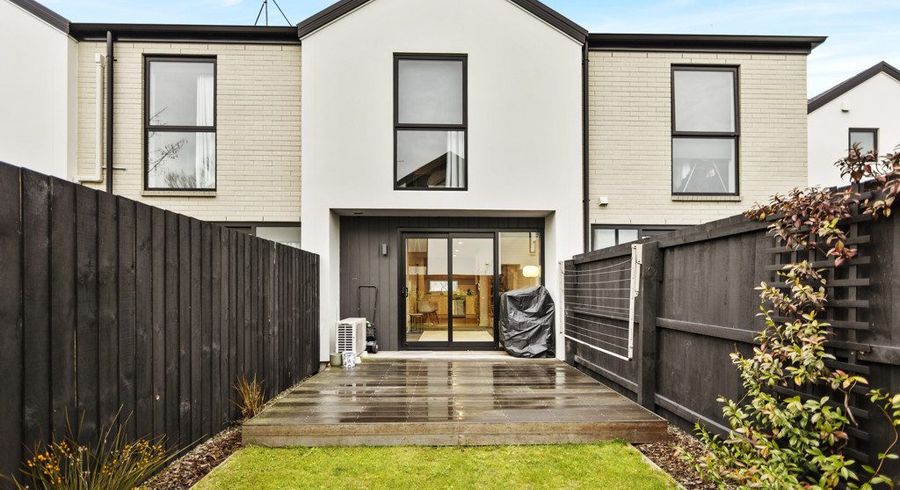  at 4/27 Bartlett Street, Riccarton, Christchurch City, Canterbury