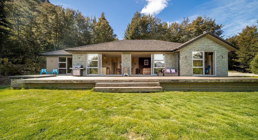  at 7 Tall Tree Lane, Mount Creighton, Queenstown-Lakes, Otago