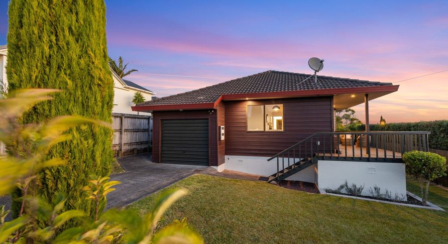  at 1/23 Walsall Street, Avondale, Auckland