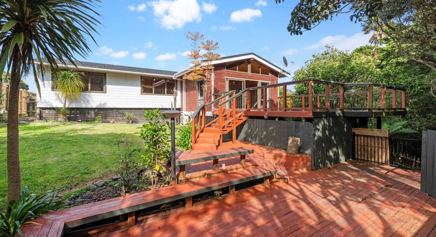  at 22 Hurstbourn Priors, Goodwood Heights, Auckland