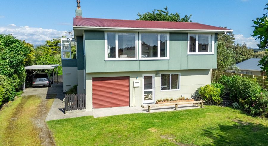  at 15 Arthur Street, Waikawa Beach
