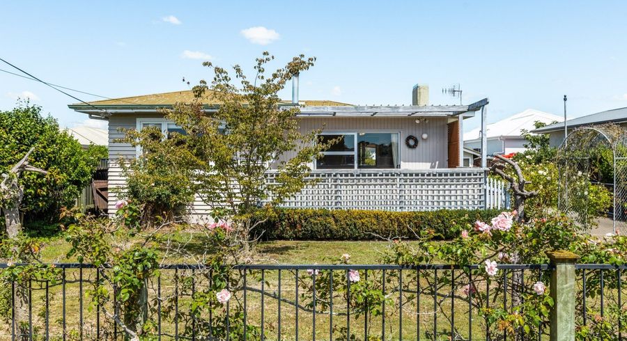  at 424 Southland Place, Raureka, Hastings