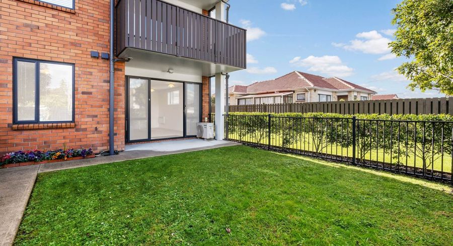  at 5/128 St George Street, Papatoetoe, Auckland