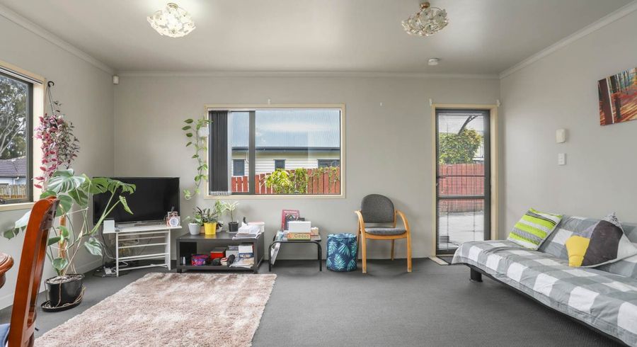  at 1/68 Panorama Road, Mount Wellington, Auckland City, Auckland