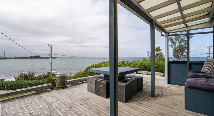  at 90 Marine Parade, Bluff