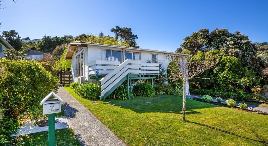  at 7 Tweed Road, Papakowhai, Porirua, Wellington