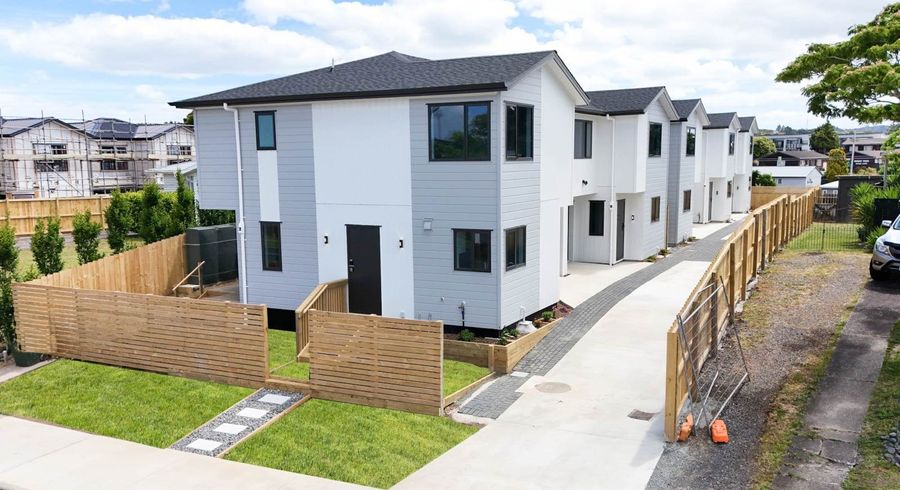  at 44 Beaumonts Way, Manurewa, Manukau City, Auckland