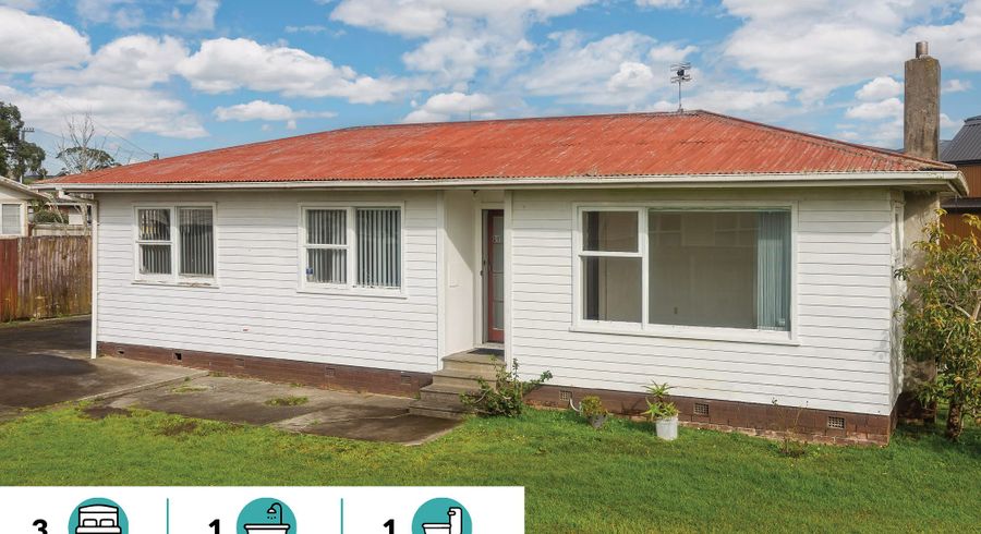  at Mangere East, Manukau City, Auckland