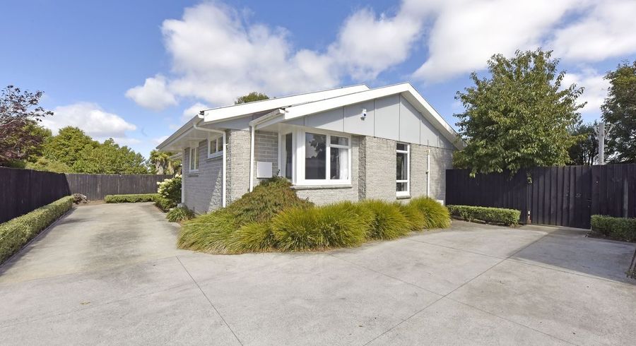  at 2A Curzon Place, Parklands, Christchurch