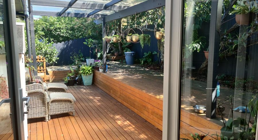  at 2/3 Lynfield Place, Mount Roskill, Auckland City, Auckland