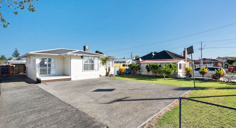  at 3 Wakefield Road, Favona, Auckland