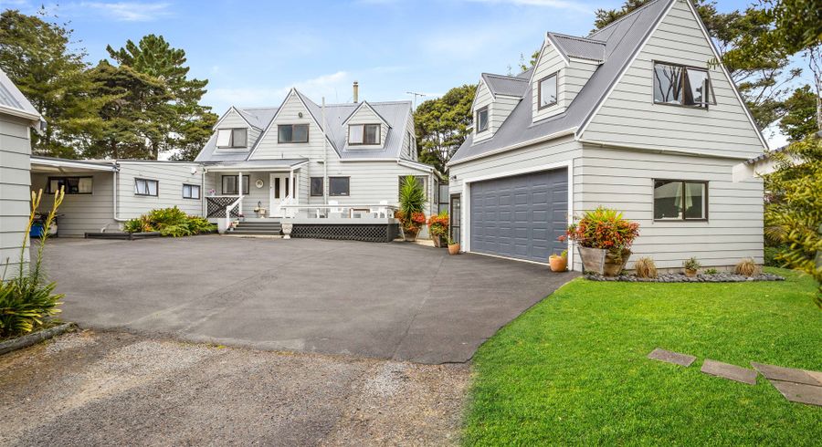 at 38 Crows Road, Swanson, Auckland