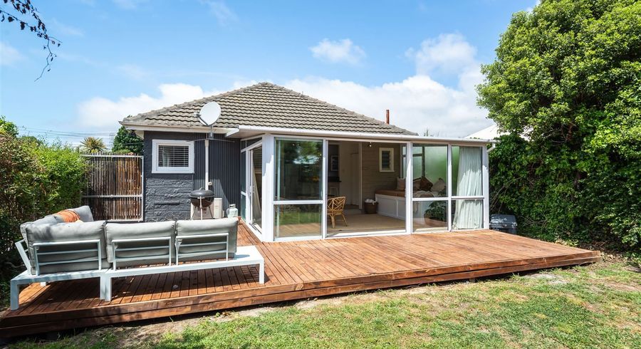  at 33 Charlesworth Street, Woolston, Christchurch