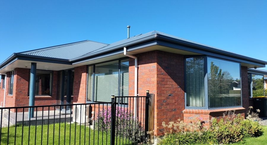  at 4 Sunninghurst Drive, Fairfield, Dunedin, Otago