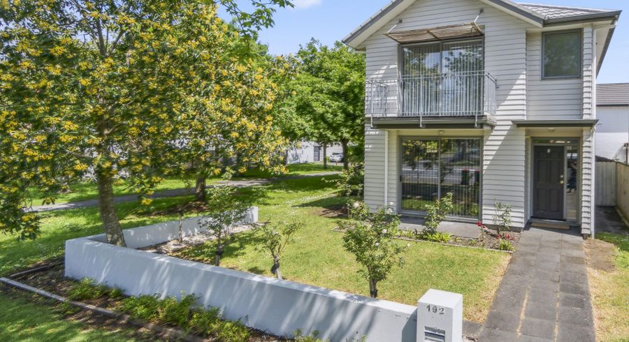  at 192 Porchester Road, Takanini, Auckland