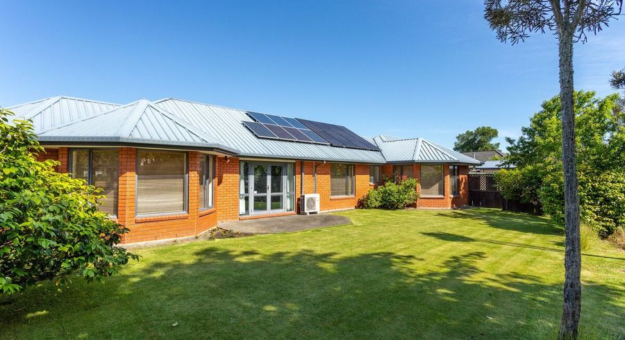  at 27 Showgate Avenue, Sockburn, Christchurch