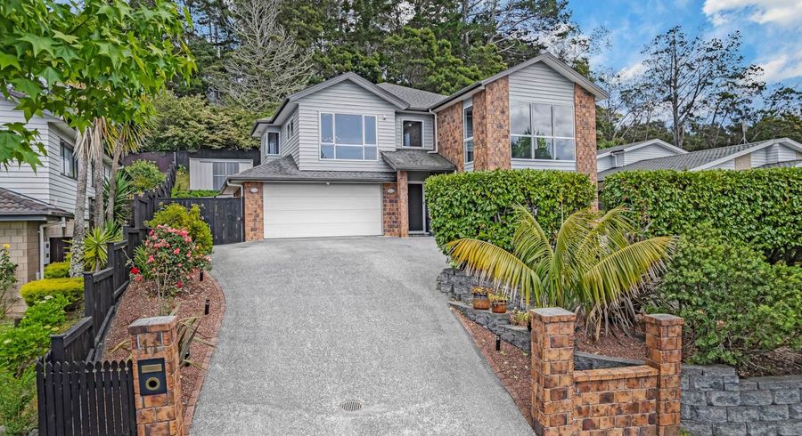  at 11 Barnsley Place, Henderson, Waitakere City, Auckland