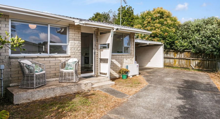  at 5/9 Radnor Road, Mount Roskill, Auckland