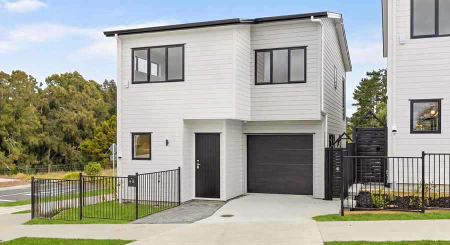  at 63 Whiteywood Street, Westgate, Waitakere City, Auckland