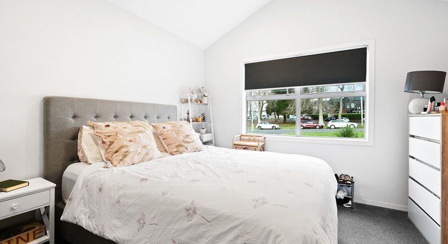  at 2/5 Teddy Street, Whitiora, Hamilton, Waikato