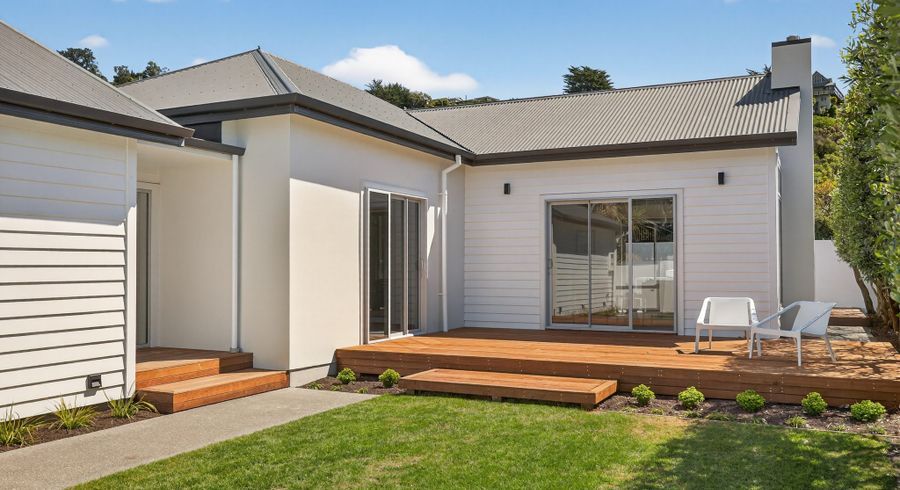  at 48 Wakatu Avenue, Redcliffs, Christchurch City, Canterbury