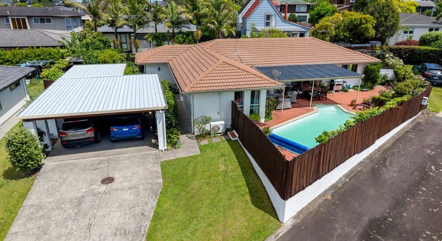  at 17 Jane Gifford Place, Half Moon Bay, Auckland