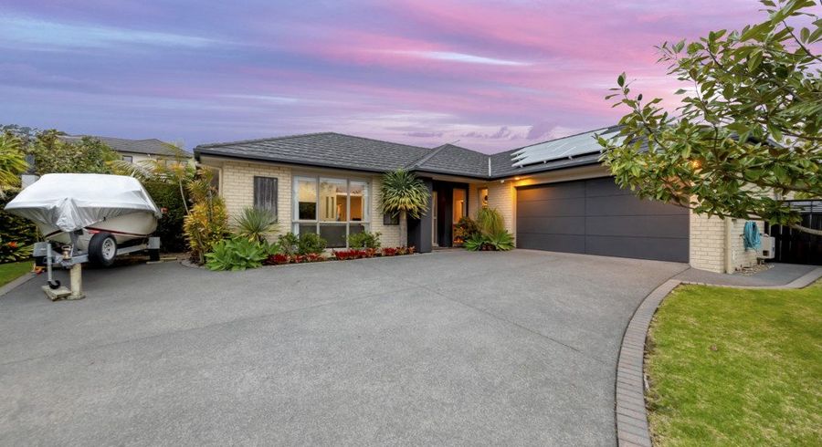  at 13 Kaitune Drive, Flat Bush, Manukau City, Auckland
