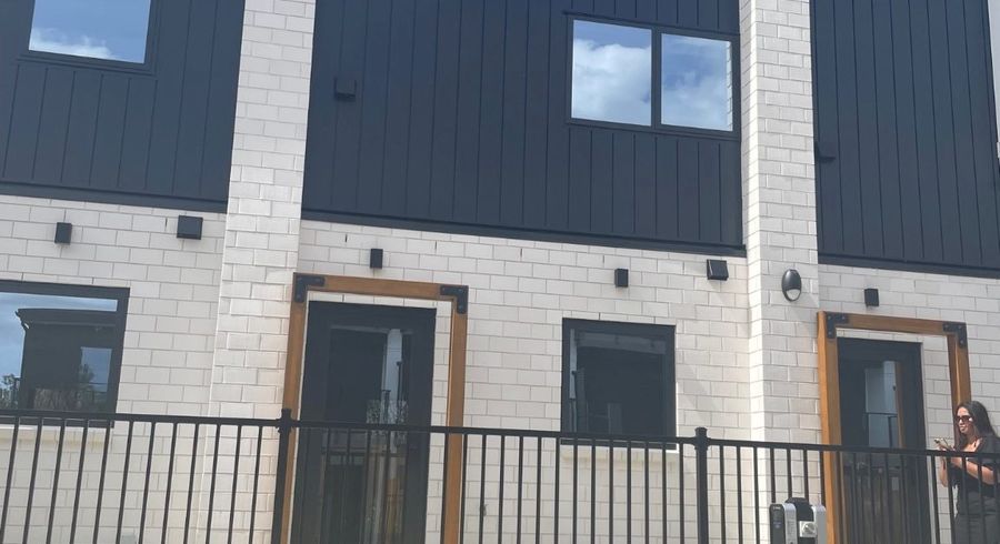  at 9/59 Matipo Road, Te Atatu Peninsula, Waitakere City, Auckland