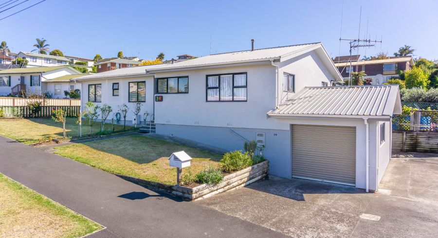  at 39 Dinsdale Road, Dinsdale, Hamilton, Waikato