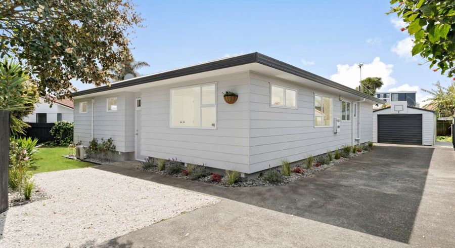  at 43A  Graham Avenue, Te Atatu Peninsula, Waitakere City, Auckland