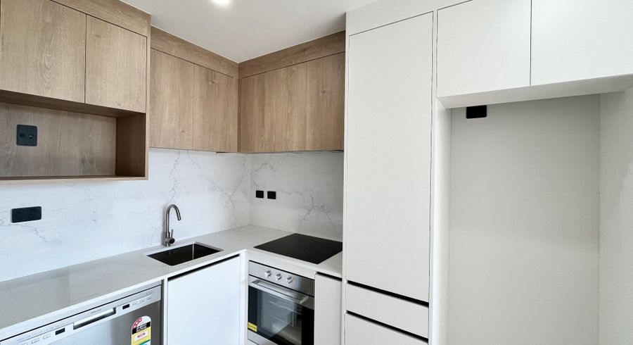  at 6/399 Massey Road, Mangere East, Manukau City, Auckland
