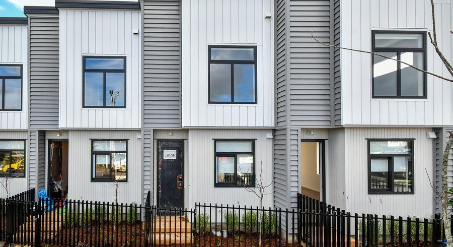  at 3/22 James Laurie Street, Henderson, Waitakere City, Auckland