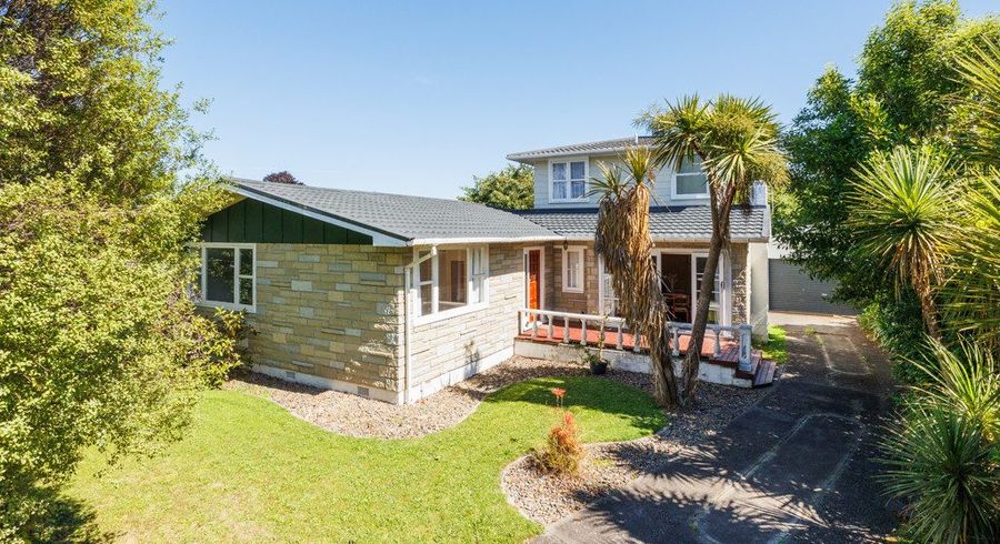  at 76 Ruamahanga Crescent, Terrace End, Palmerston North