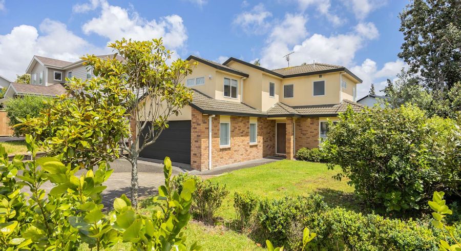  at 14 Fearnley Grove, Albany, Auckland