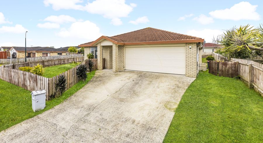  at 48 Naylors Drive, Mangere, Auckland