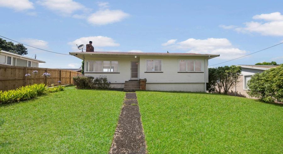  at 63 Hogans Road, Glenfield, Auckland