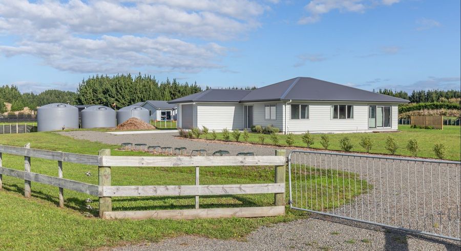  at 41 Kanuka Drive, Waitārere, Levin