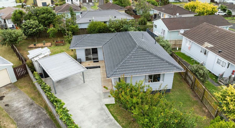  at 5 De Bloge Place, Manukau, Manukau City, Auckland