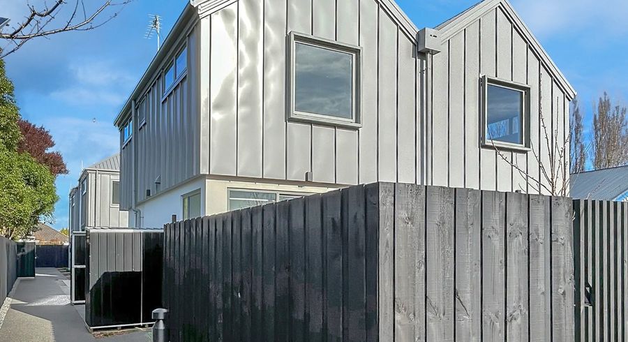  at 2/44 Shirley Road, Shirley, Christchurch City, Canterbury