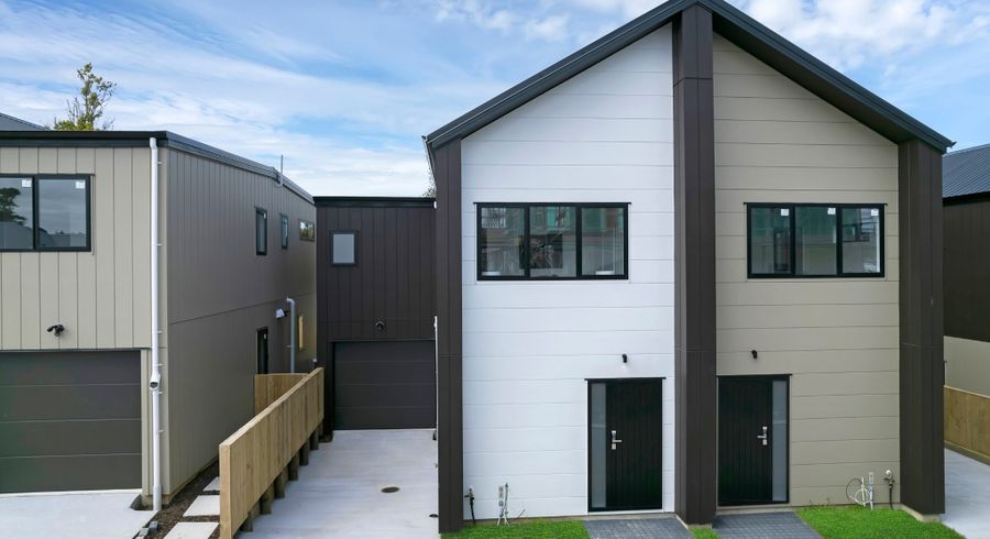  at 26 Pomaria Road, Henderson, Waitakere City, Auckland