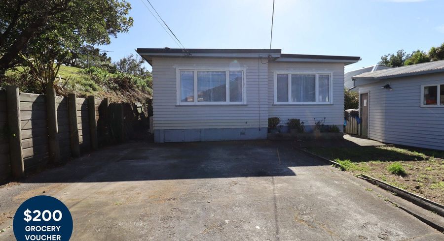  at 12 Bristol Street, Island Bay, Wellington, Wellington