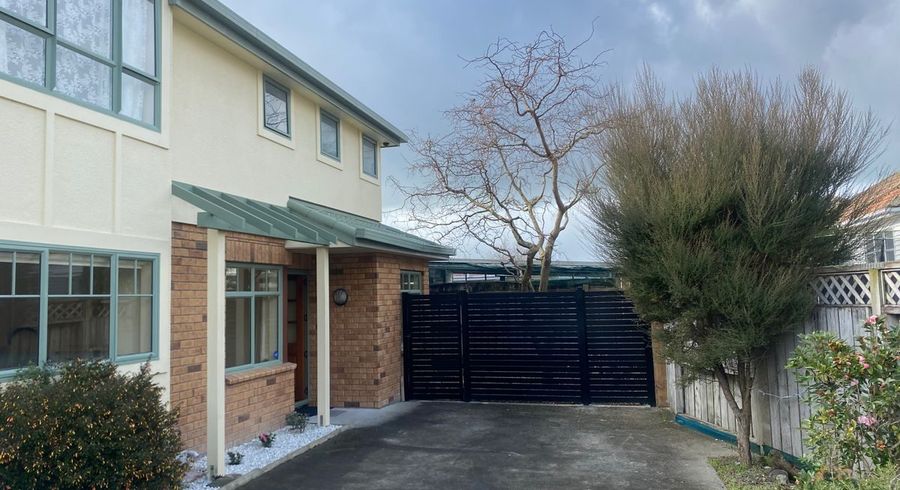  at 79 Rangiora Avenue, Roslyn, Palmerston North, Manawatu / Whanganui