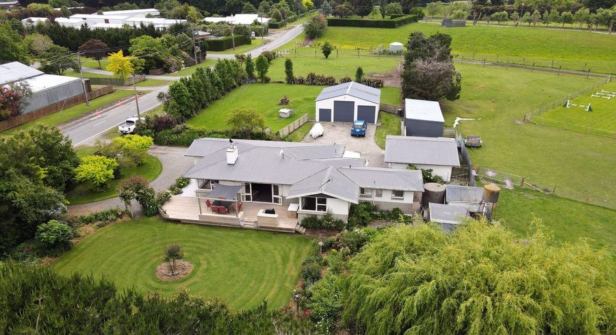  at 406 Gleniti Road, Hadlow